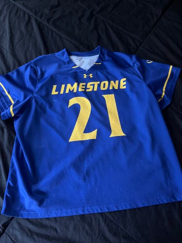 Blue XL Men's Under Armour Jersey (Used)