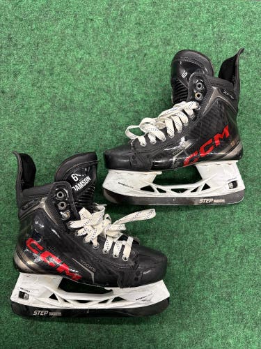 Custom Intermediate CCM Tacks XF Pro Hockey Skates (Regular) Size 6.5 (Used)