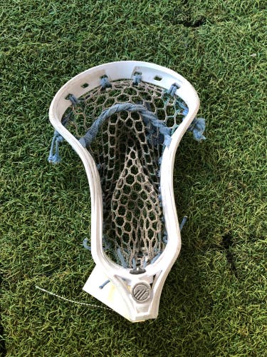White Maverik Kinetik 2.0 Used Stringing Head (Used)