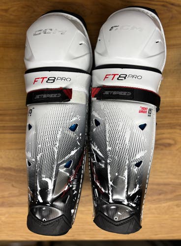 CCM Jetspeed FT8 Pro Shin Pads - Senior / 15” (Excellent Condition)