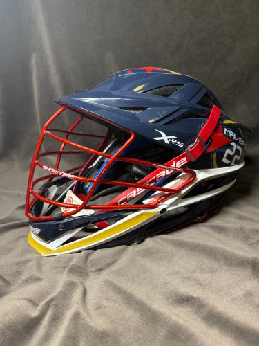 Showtime 22’ Cascade XRS Helmet