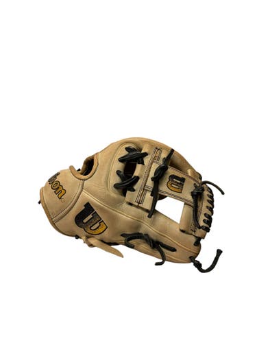 Infield RH Wilson A2000 Baseball Glove 11.5" (Used)