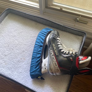 2021 Bauer Vapor 3X Hockey Skates 7.5 (Used)