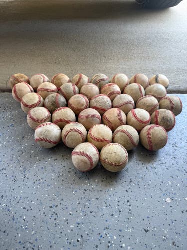 35 Genuine ALL Leather Rawlings Baseballs – Used, Good Condition  (Used)