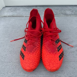 Red Men's Size M 10.0 (W 11.0) Adidas Predator freak.2 Cleats (Used)