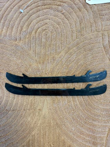 Bauer Fly-Ti 272-XL mm Blades (Used)