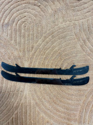 Bauer Fly-Ti 272-XL mm Blades (Used)