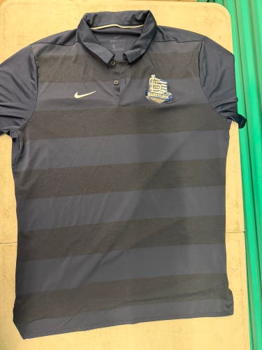 Blue Large Men's Nike Shirt (Used)