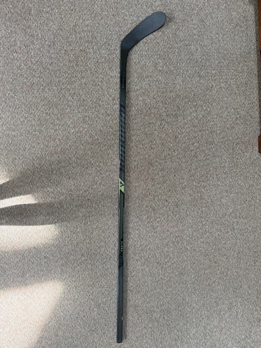 Senior Warrior Alpha LX3 Right Handed Hockey Stick W28 75 Flex (New)