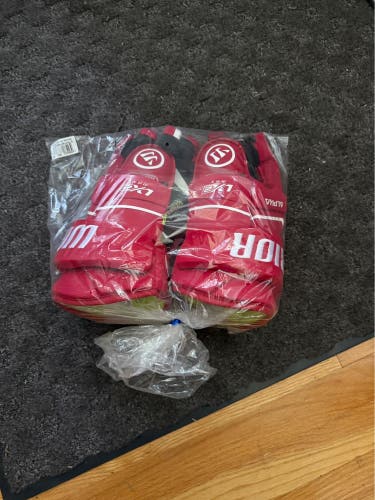 Warrior Alpha red LX2 Max Gloves 15"