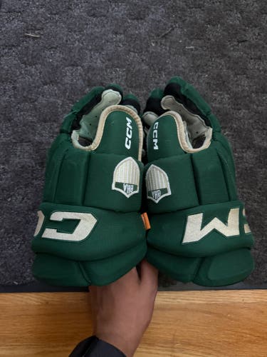 CCM HG95C Gloves 14" (Used)