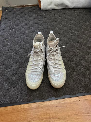 Nike Huarache 9 Varsity Lax Mid Top m 10.0 (w 11.0)  (Used)
