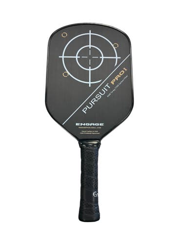 Black Engage pursuit pro1 Pickleball Paddle (Used)