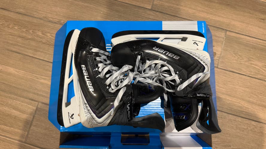 2025 Bauer Vapor Flylite Hockey Skates Regular Width 6.5 (New)