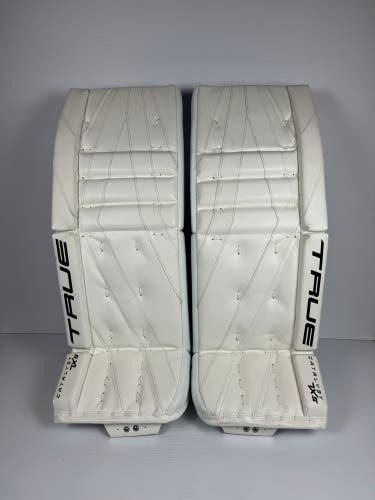New 32" + 2" Senior True Catalyst 7X5 Goalie Leg Pads - White/White