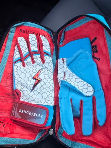 Large Batting Gloves (New)