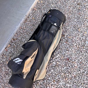 Men's TaylorMade Carry Bag (Used)