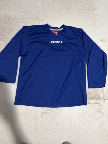 Used Junior Large/Extra Large CCM Practice Jersey