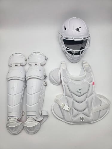 Easton Jen Schro My Very First Youth Catcher's Set White X-Small (Used)