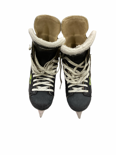 Used Graf SUPRA 625 Intermediate Hockey Skate Intermediate 5.5 11613-S000182547