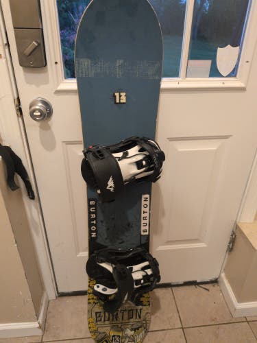 Kid's Burton Snowboard All Mountain With Bindings Medium Flex True Twin 129 cm (Used)