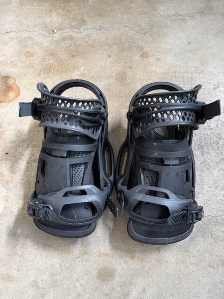 burton malavita est snowboard binding Men's Bindings 2026 Green/White/Black L they just feel dialed Burton Malavita Est Snowboard bindings