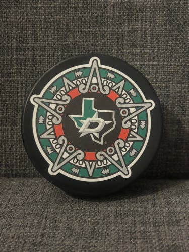 Dallas Stars NHL Hispanic Heritage Night Hockey Puck