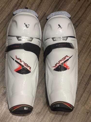 Bauer Vapor Fly Pro Hockey Shin Pads Senior 15”