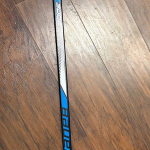 Youth Bauer I300 Wood Left Hand Hockey Stick P92 40 Flex (Used)
