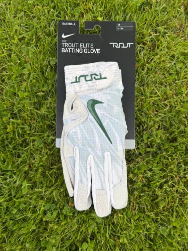 BRAND NEW Oregon Team Issued Nike Trout Elite Batting Gloves