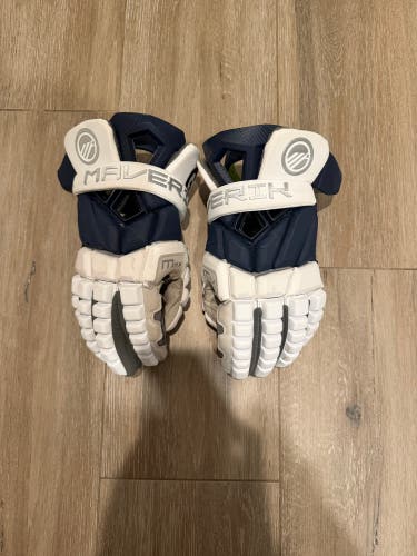 2026 Big East Champions Georgetown Hoyas Max Lacrosse Gloves