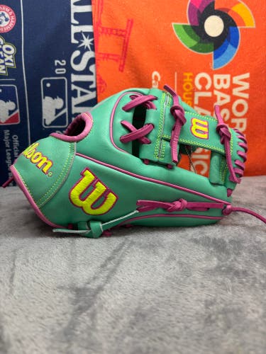Wilson A2000 1786 RH Infield Baseball Glove 11.5" (NWOT)