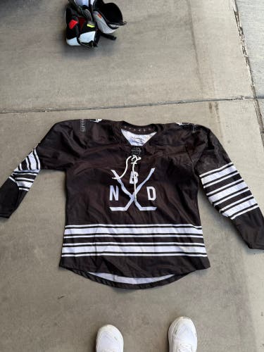 Spittin’ Chiclets NBD Hockey Black Medium Adult Unisex Jersey (Used)