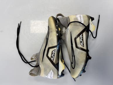 Used Nike Adult FB Cleats White Senior 7 11860-S000309713