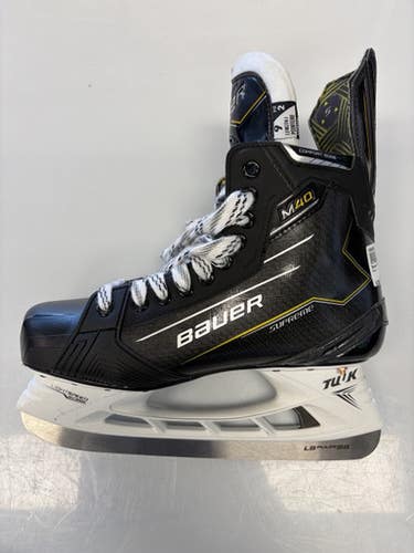 Used Bauer M40 FIT 2 Senior Hockey Skate Senior 9 11860-S000309687