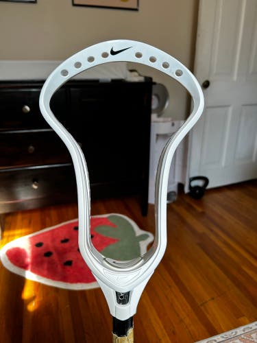 Like New Nike CEO Unstrung Head