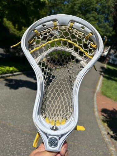 Maverik Tactik 3 - Used, Strung
