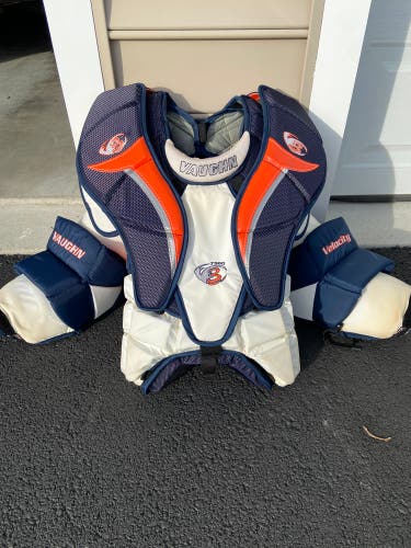 Large Vaughn Velocity V3 Goalie Chest Protector (Used)