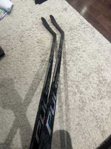 Senior Bauer Pulse Left Hand Hockey Stick P86 77 Flex Pro Stock (Used)