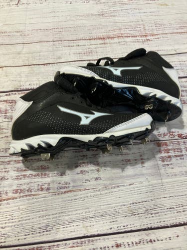 Mizuno Vapor Elite 7 Metal Cleats I Size 5.5 (New)