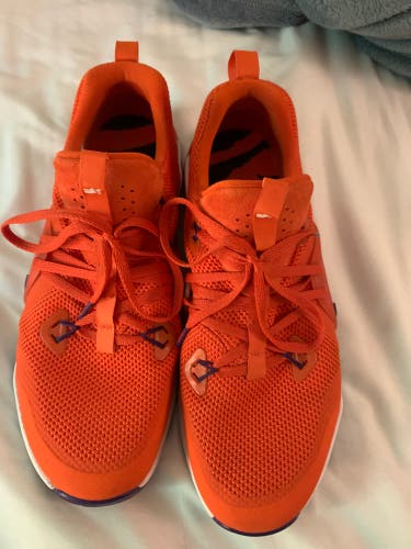 Clemson football Orange Men's Size M 11.0 (W 12.0) Adult Nike Metcon Shoes (Used)