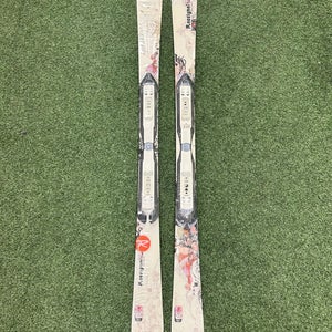 Women's Rossignol Attraxion 3 146cm Skis Without Bindings