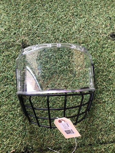 Medium Senior Tronx S920 Hybrid Cage (Used)