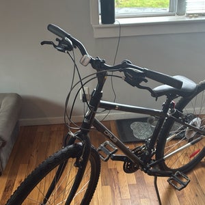 Road Bike (Used)