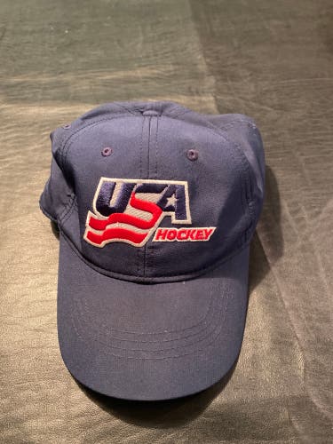 USA HOCKEY Blue Adult Unisex One Size Fits All Nike Hat (Used)