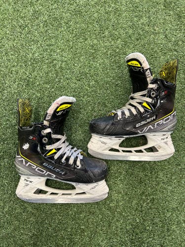 Junior Bauer Vapor 3X Hockey Skates | Size 1.5