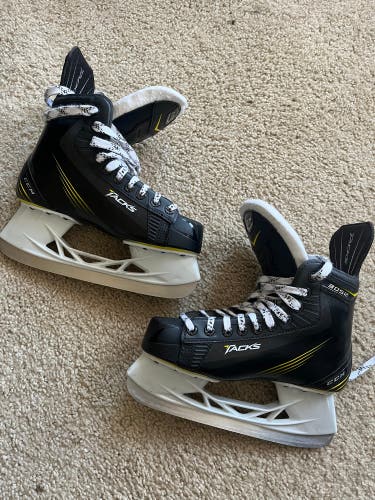CCM Tacks 3052 Skates 5D