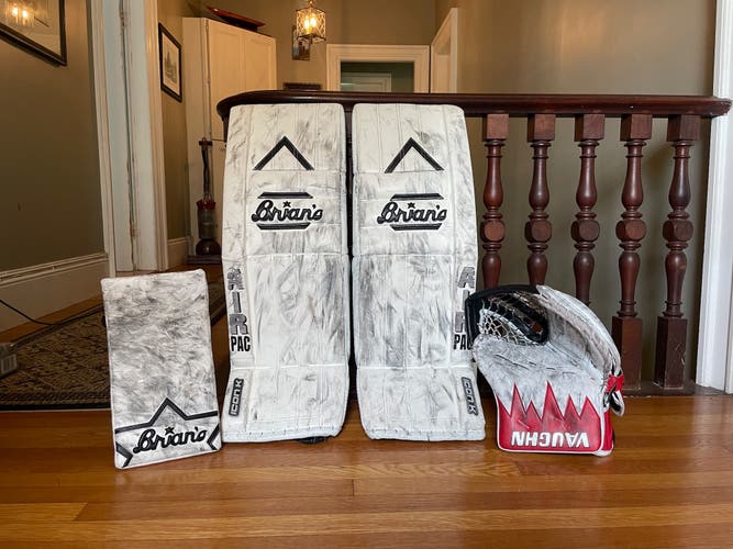 33" 2025 Brian's Iconik Regular Goalie Full Set Pro Stock (Used)