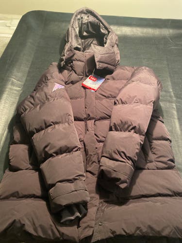 MN FROST PWHL Black Adult Unisex XL Helly Hansen Jacket (New)