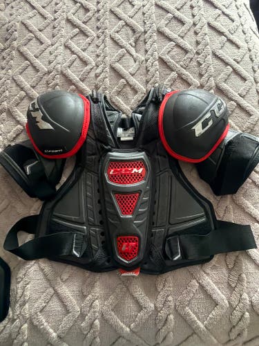 Men's Large Senior CCM U+ CL Shoulder Pads Pro Stock (Used)